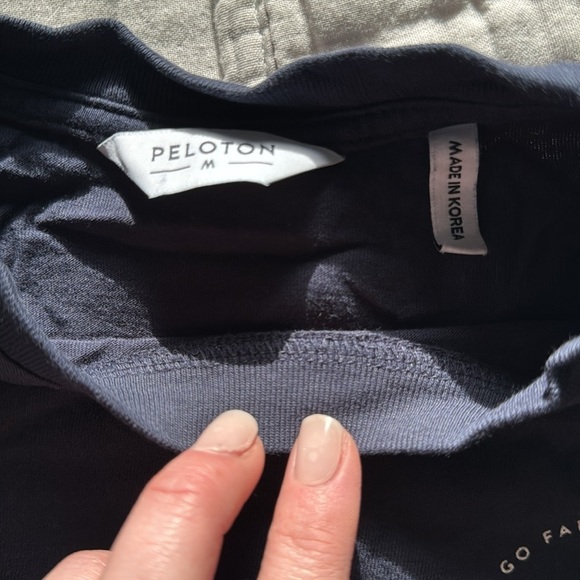 Peloton // Color Block Classic Long Sleeve Tee - Picture 4 of 7